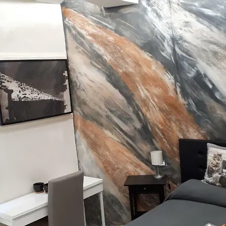 Πανσιόν Silver House 3*