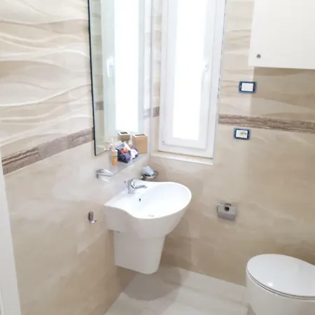 بيت ضيافة Silver House لا سبيتسْيا