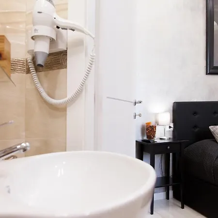 Silver House 3* لا سبيتسْيا